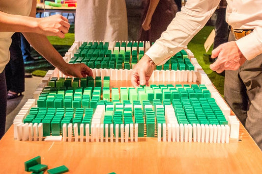 Dominosteine bunt gemischt